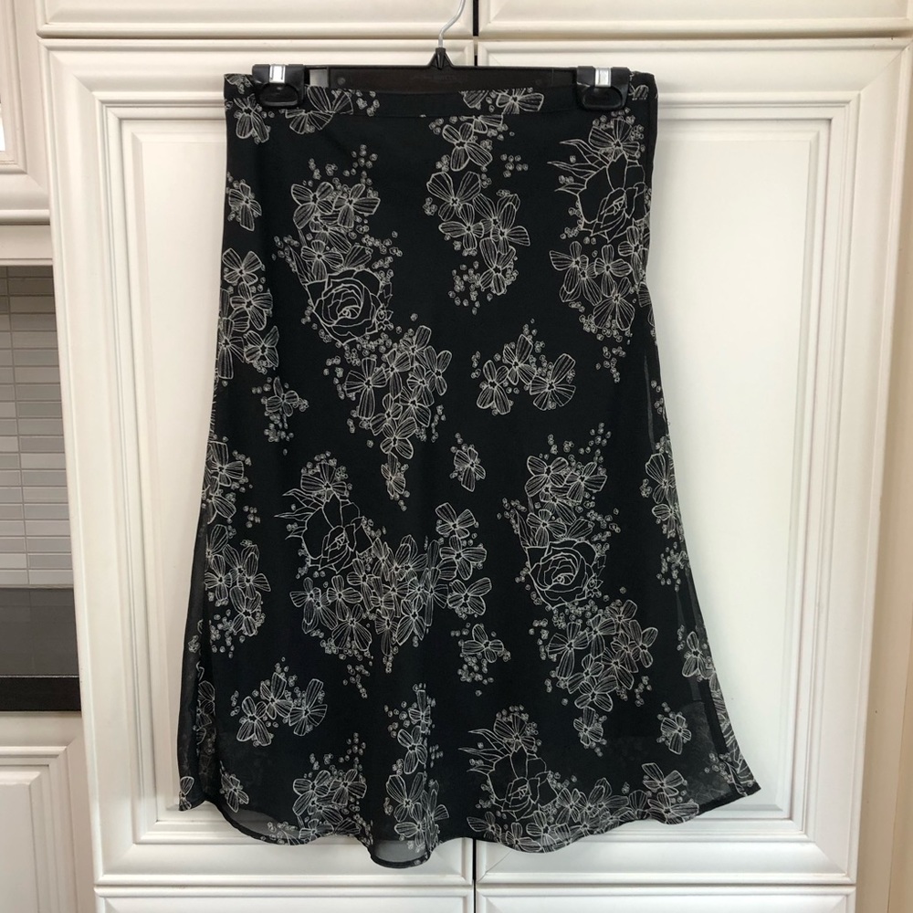 H&M lined floral women’s skirt - Picture 1 of 8